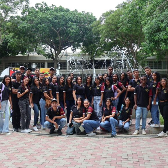 Estudiantes de la Promoción 2024